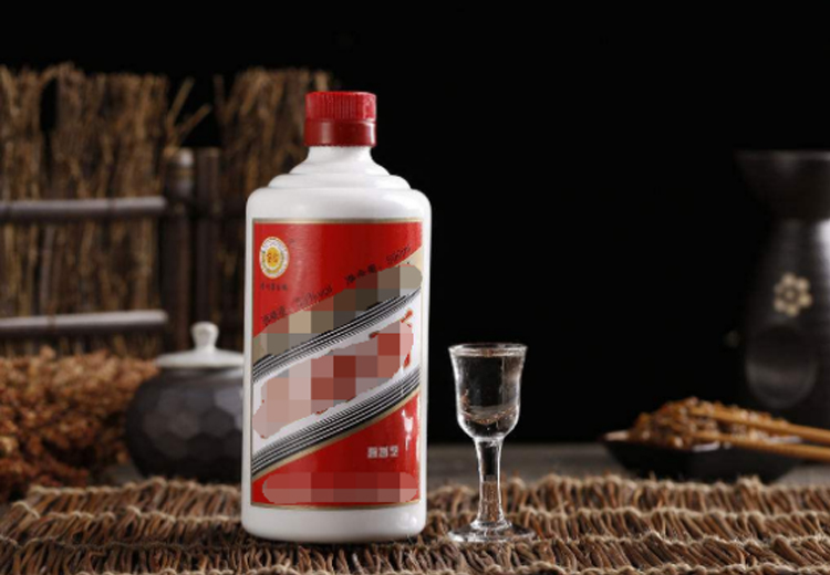 為什么茅臺(tái)酒玻璃瓶是乳白色的，而不是透明的？大多數(shù)人都不知道